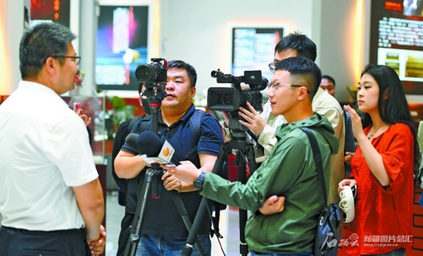 无码人妻少妇色欲AV一区二区