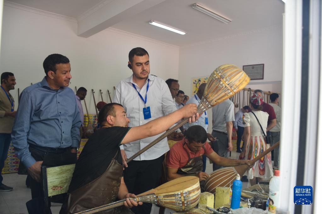 无码人妻少妇色欲AV一区二区