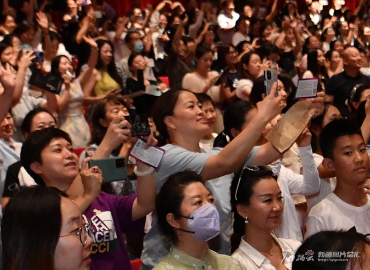 无码人妻少妇色欲AV一区二区