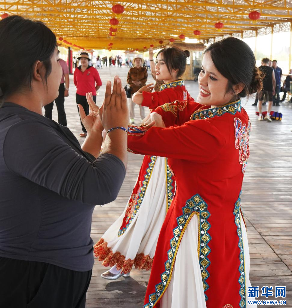 无码人妻少妇色欲AV一区二区