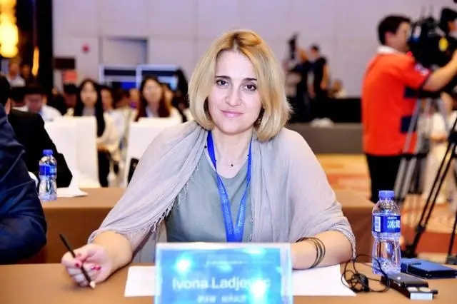 无码人妻少妇色欲AV一区二区