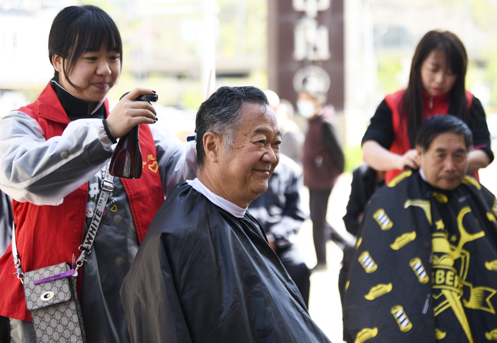 无码人妻少妇色欲AV一区二区