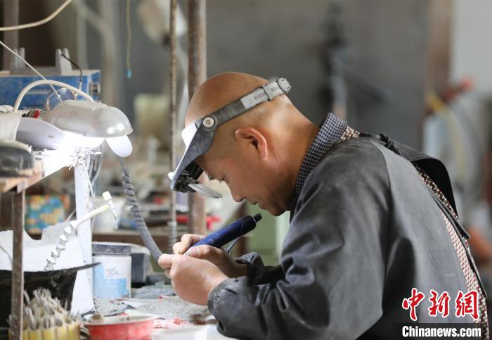 无码人妻少妇色欲AV一区二区