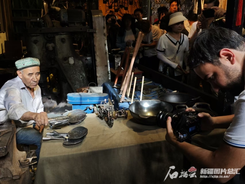 无码人妻少妇色欲AV一区二区