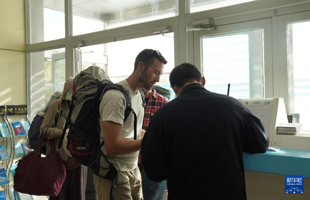 无码人妻少妇色欲AV一区二区