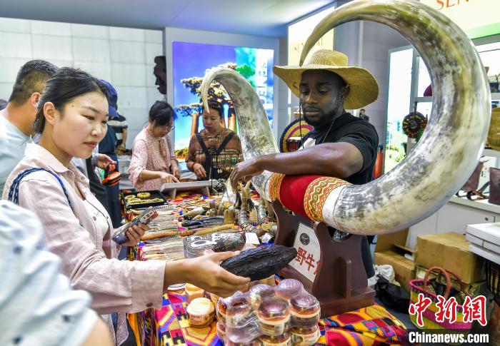 无码人妻少妇色欲AV一区二区