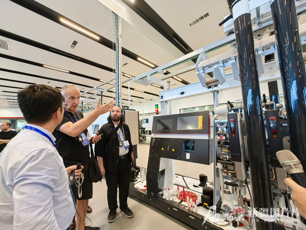 无码人妻少妇色欲AV一区二区