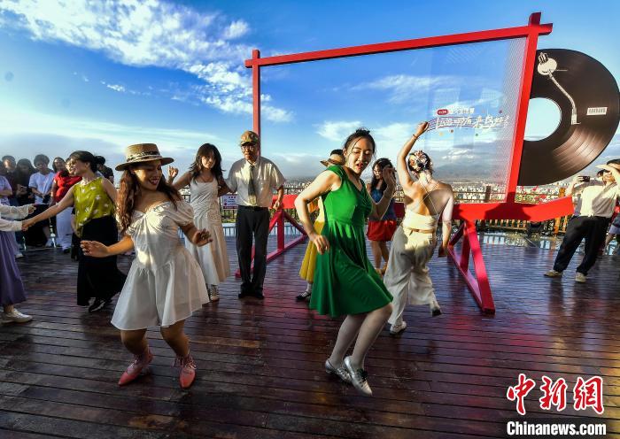 无码人妻少妇色欲AV一区二区