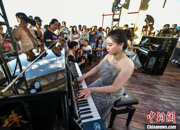 无码人妻少妇色欲AV一区二区