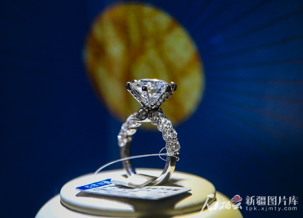 无码人妻少妇色欲AV一区二区