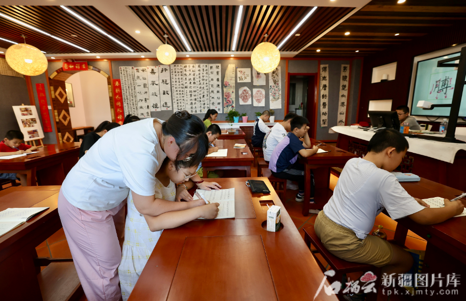 无码人妻少妇色欲AV一区二区