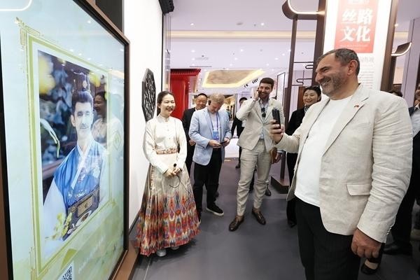 无码人妻少妇色欲AV一区二区