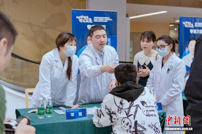 无码人妻少妇色欲AV一区二区