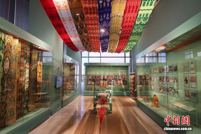 无码人妻少妇色欲AV一区二区