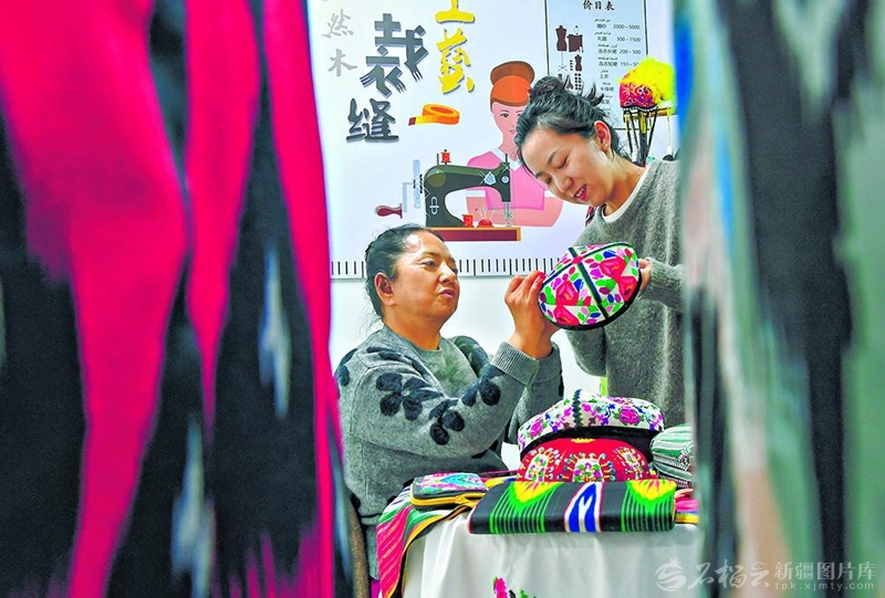 无码人妻少妇色欲AV一区二区