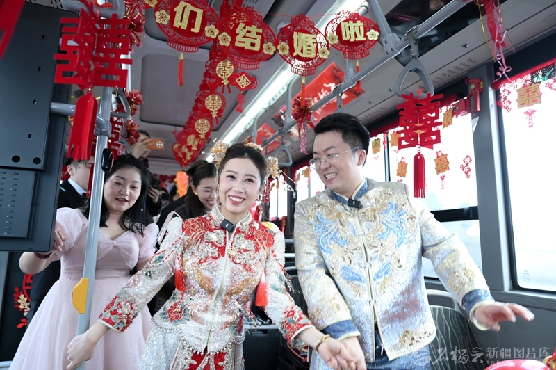 无码人妻少妇色欲AV一区二区