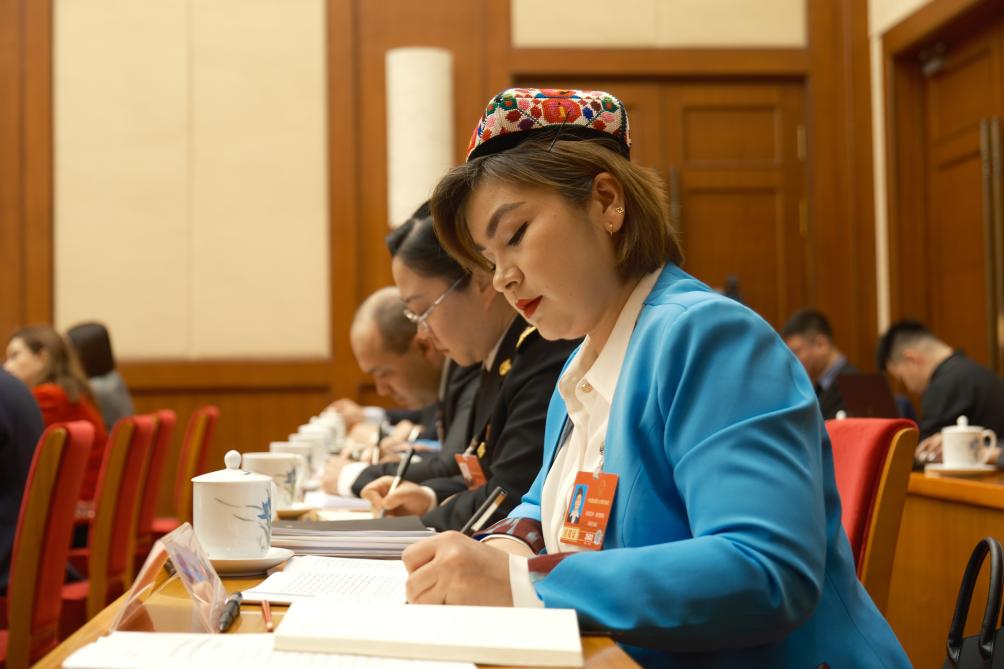 无码人妻少妇色欲AV一区二区