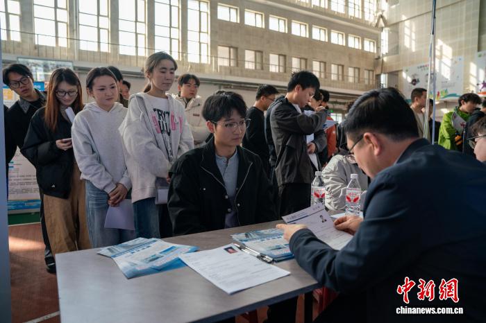 无码人妻少妇色欲AV一区二区