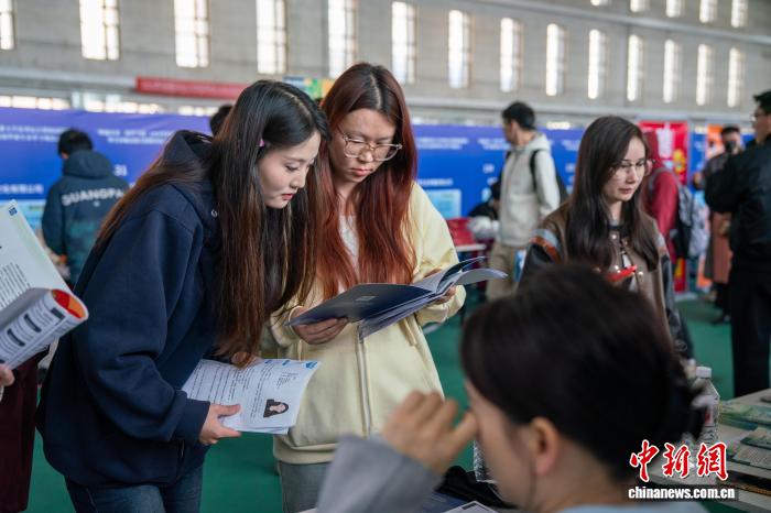 无码人妻少妇色欲AV一区二区